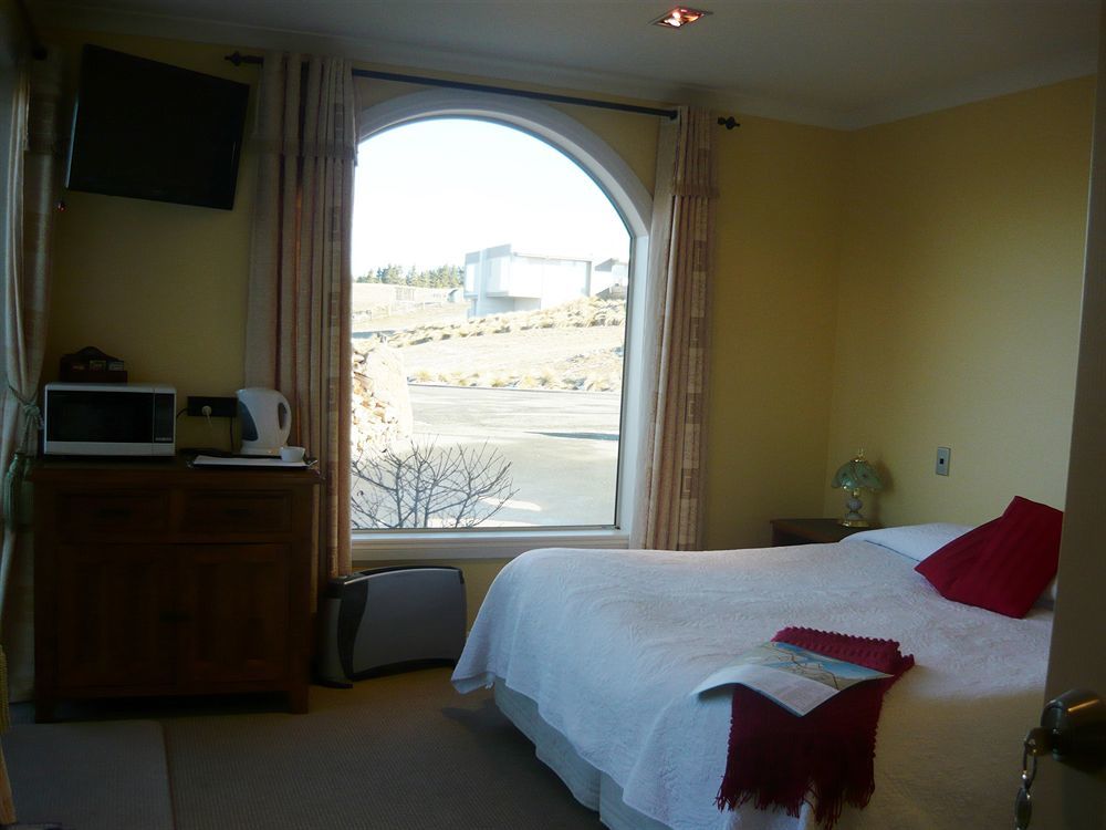Tekapo Heights Villa เลคเทคาโป ภายนอก รูปภาพ