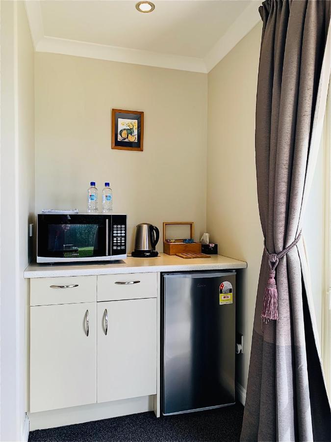 Tekapo Heights Villa เลคเทคาโป ภายนอก รูปภาพ