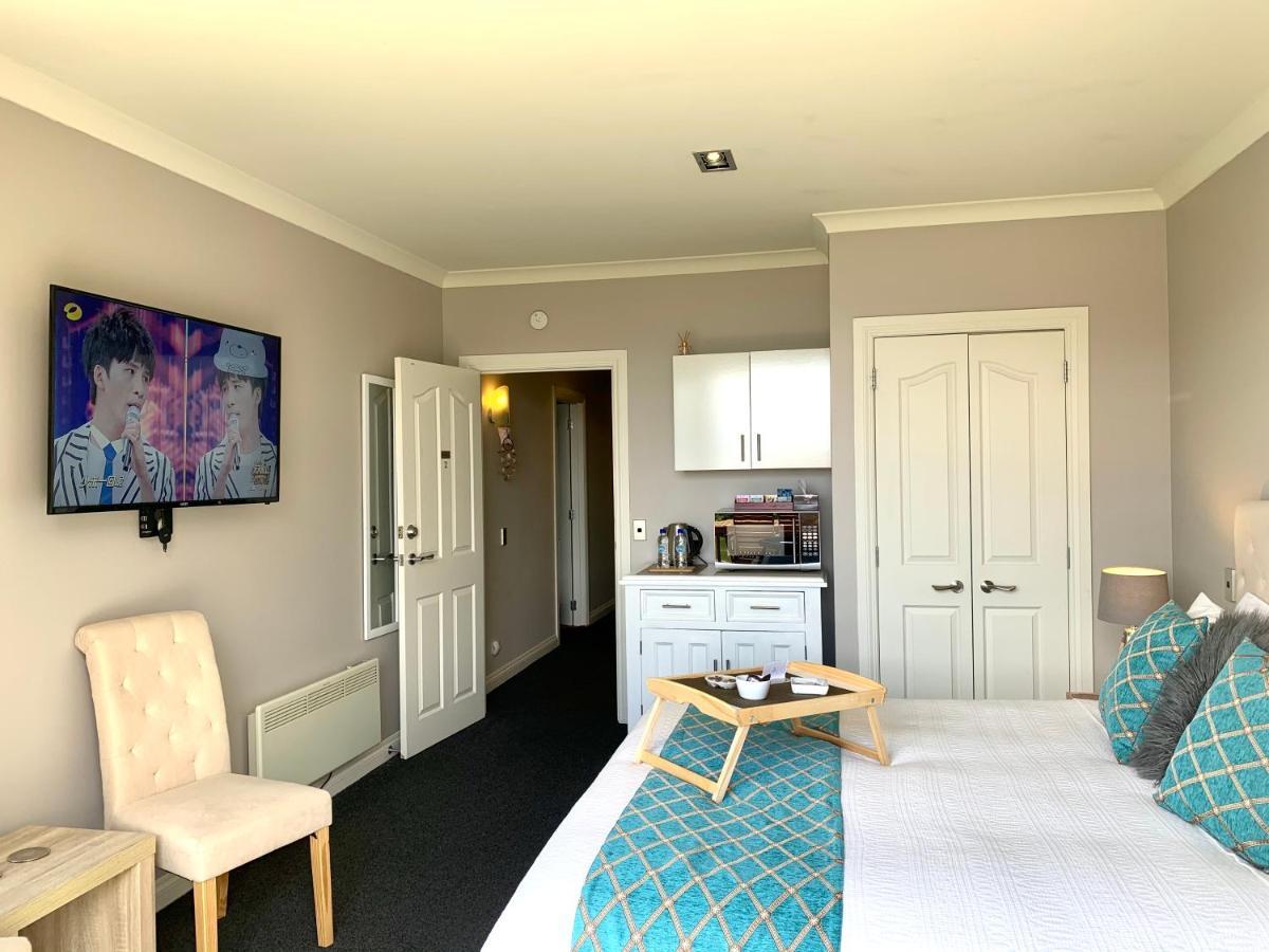 Tekapo Heights Villa เลคเทคาโป ภายนอก รูปภาพ